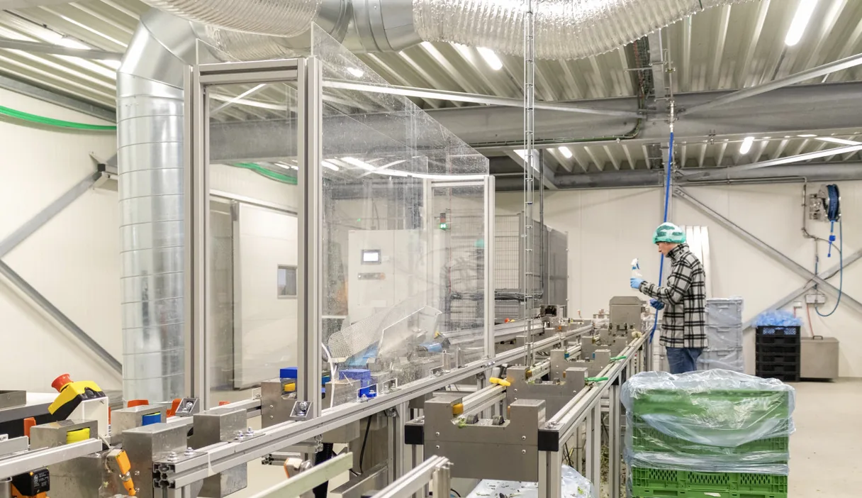 Vloeren in de verticale kwekerij van Growy in Amsterdam: Ucrete BC4, Comforpox 870 HB Coating en Comforpur 660 Uni, detail 2