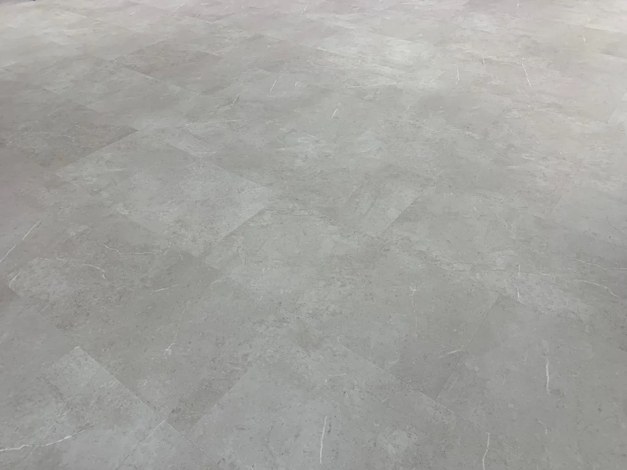 PVC projectvloer van 1.250 m² in een bedrijfsruimte, detail 8