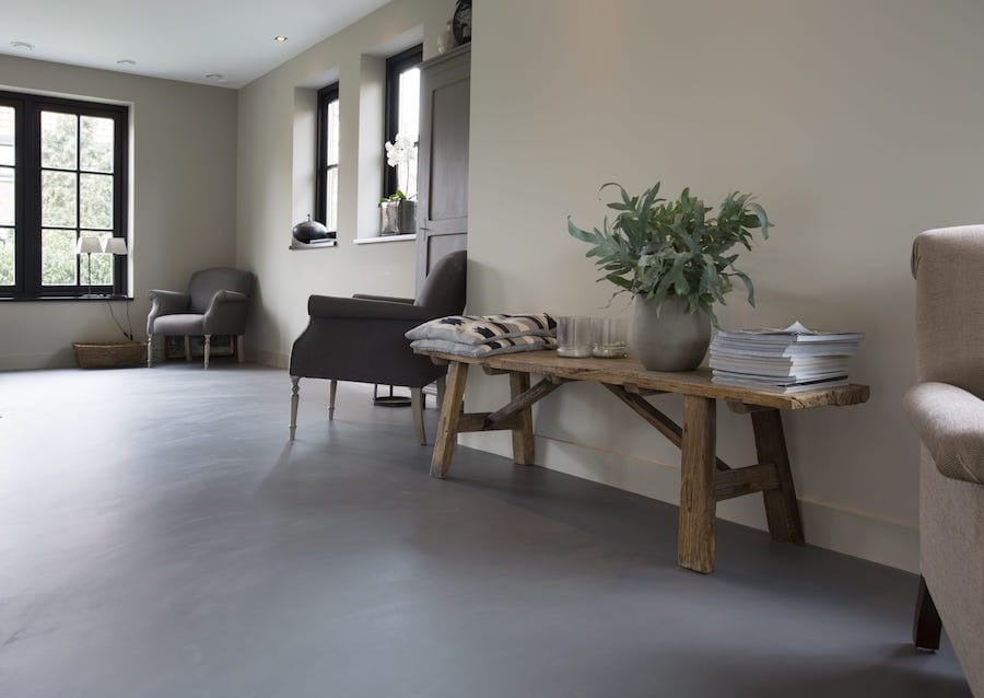 Gietvloer in Veerhaven Hellevoetsluis – Luxe en naadloos wonen aan het water