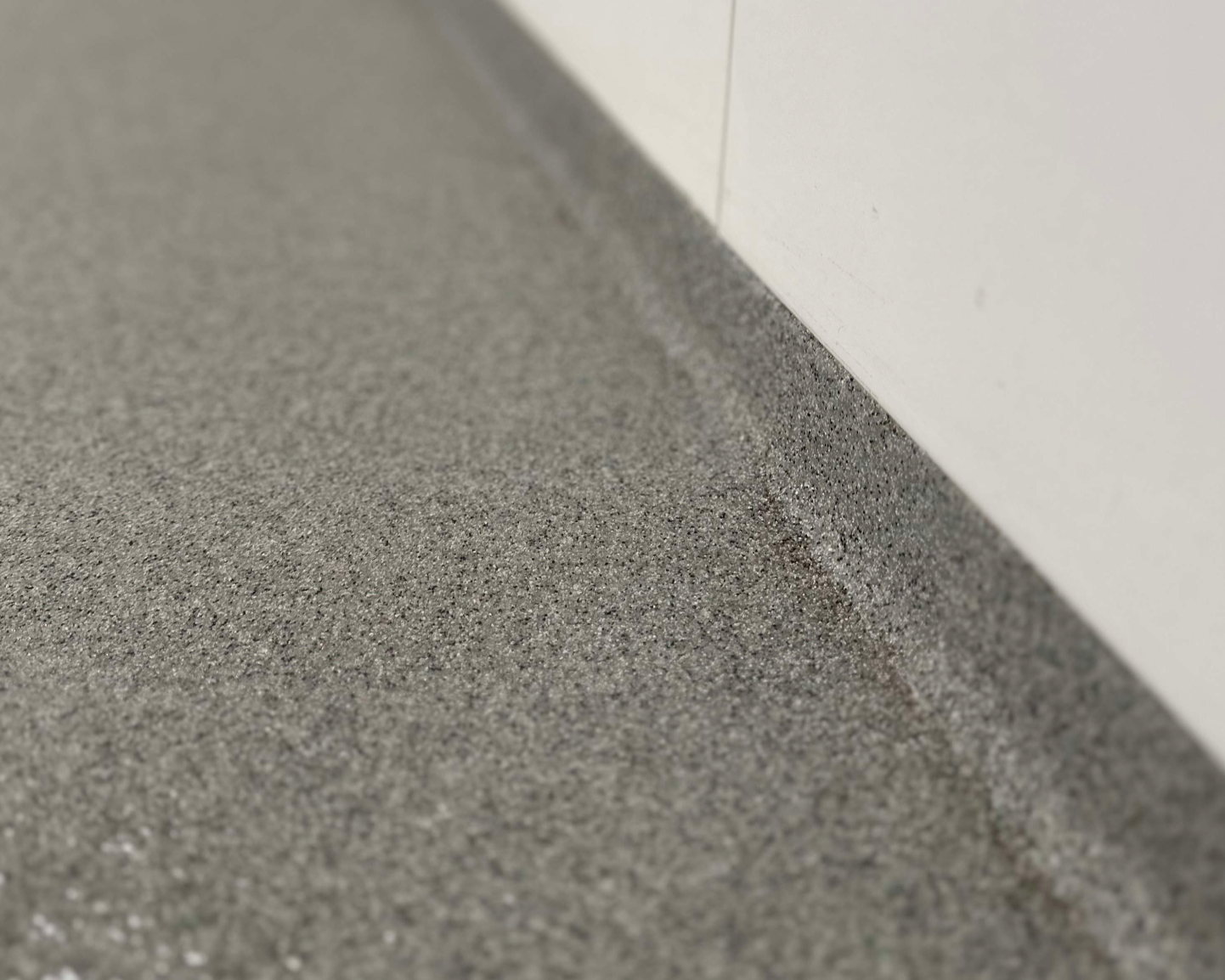 Sanitaire HACCP Holplint tegen onderkant wandtegels Detail VP11